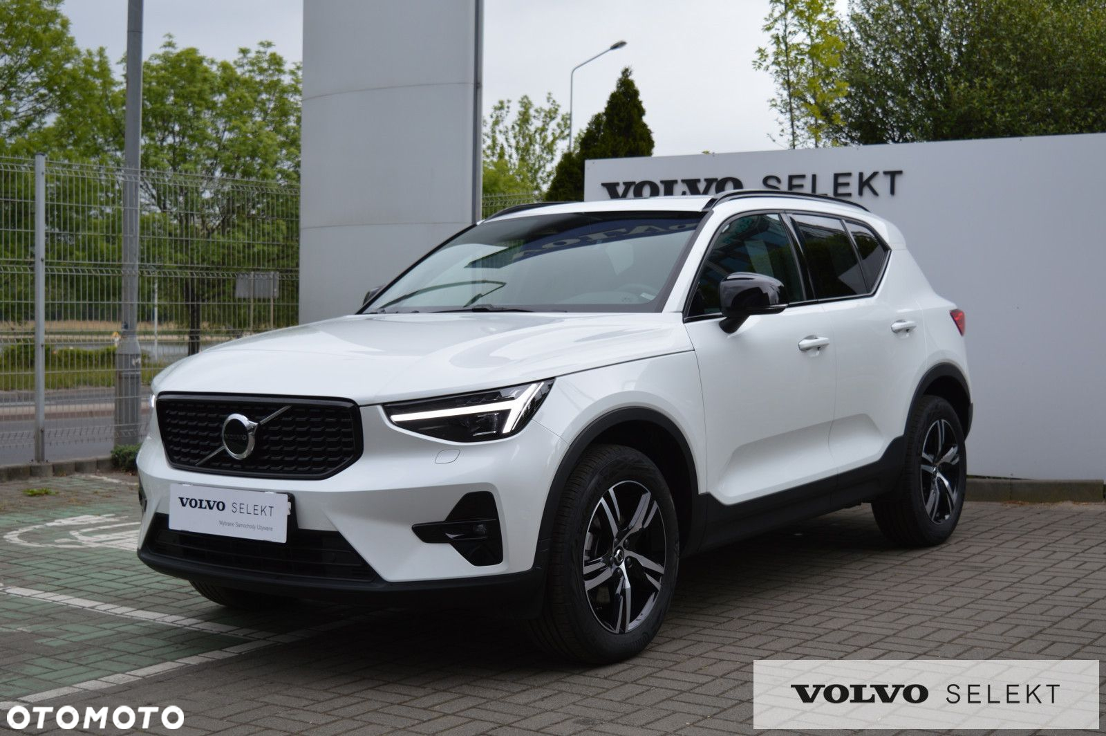 Volvo XC 40 - 3