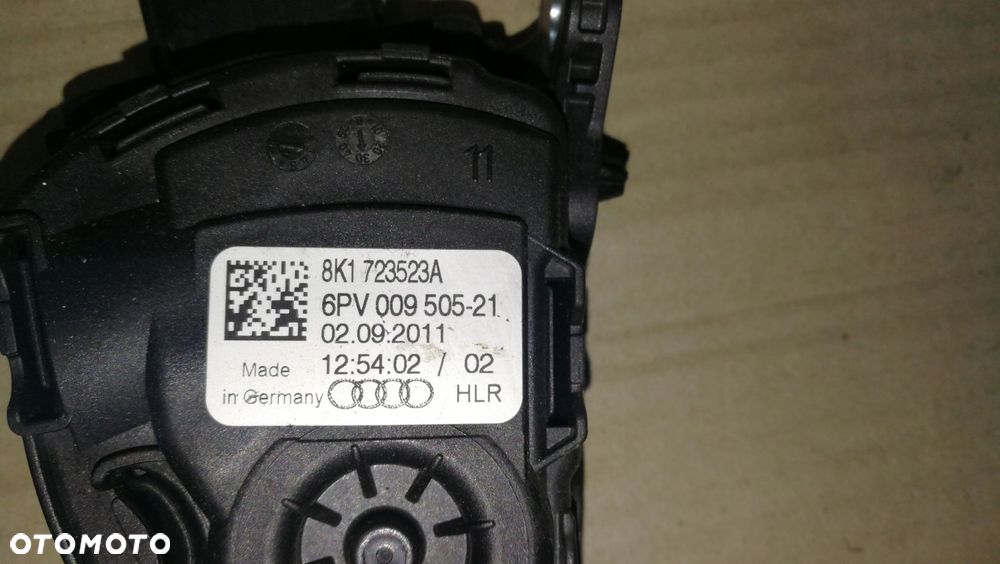 PEDAŁ PRZYŚPIESZENIA GAZU AUDI A4 B8 A5 8K1723523A - 2
