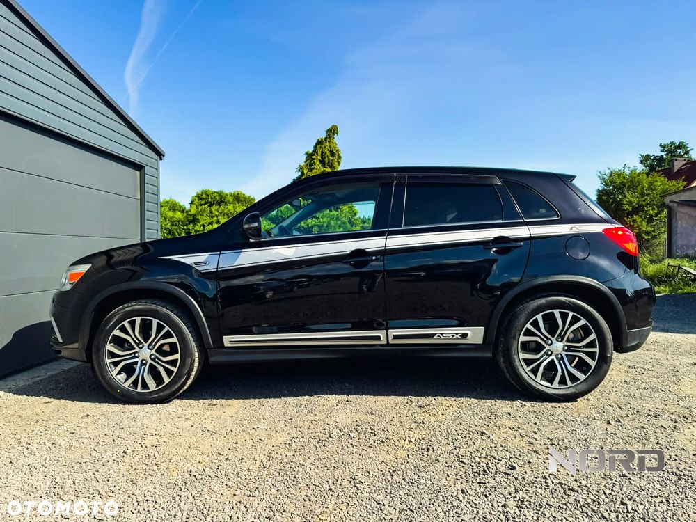 Mitsubishi ASX 1.6 Intense Plus Navi Blue Edition - 6