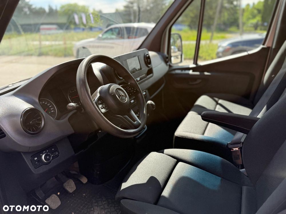 Mercedes-Benz Sprinter 319, 3.0 190KM, L4H2, Niski przebieg, Bardzo zadbany - 25