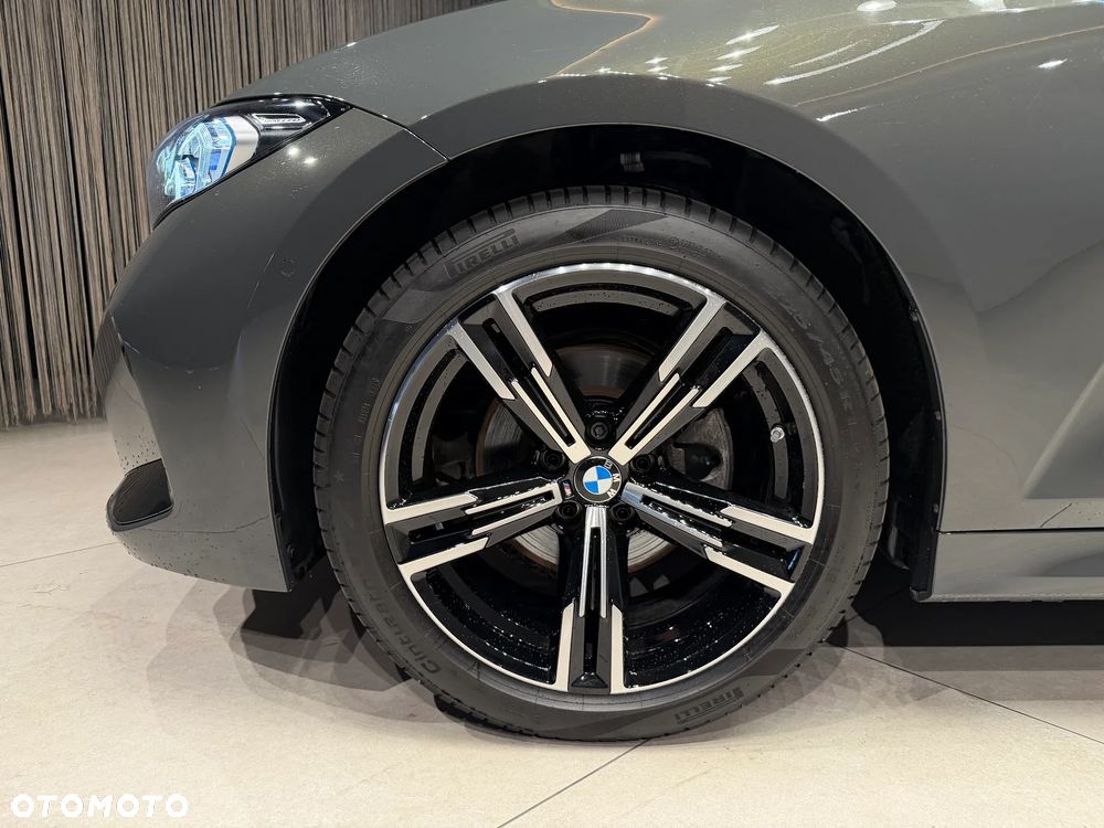 BMW Seria 3 320d xDrive M Sport sport - 7