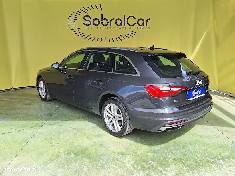 Audi A4 Avant 30 TDI S tronic - 4