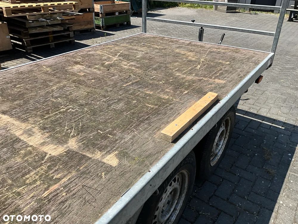 Inny Euro Trailer 2700 LB - 3