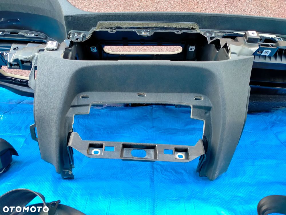 AUDI Q7 4M KONSOLA / DESKA / AIRBAG / PASY / HEAD UP / ORYGINAŁ - 7