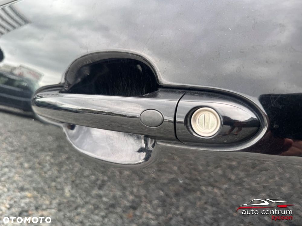 Kia Rio - 6