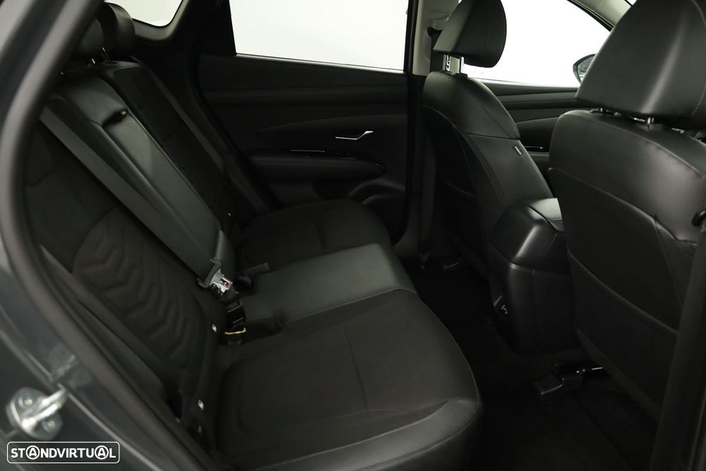 Hyundai Tucson 1.6 T-GDI PHEV e-Vanguard - 23