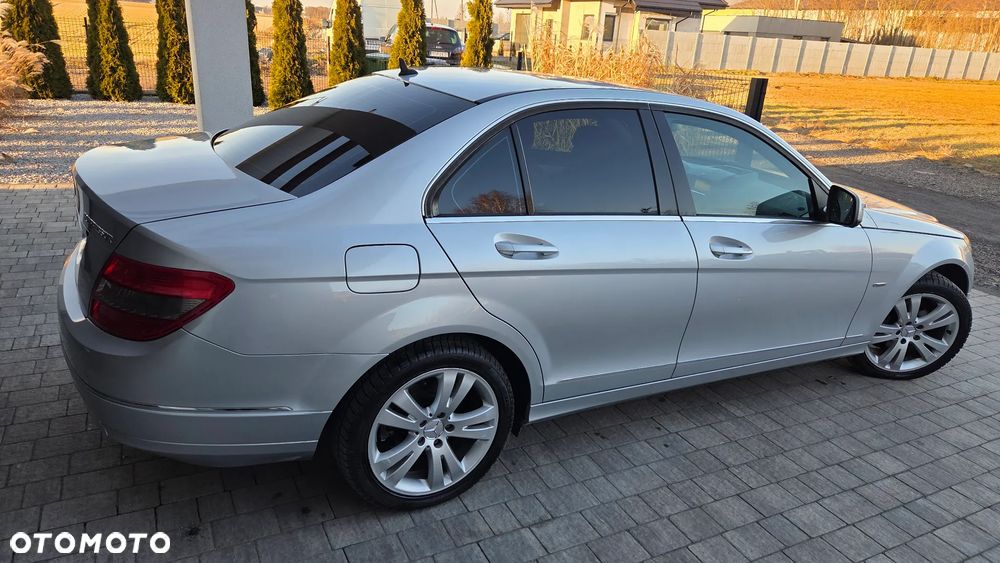 Mercedes-Benz Klasa C - 19