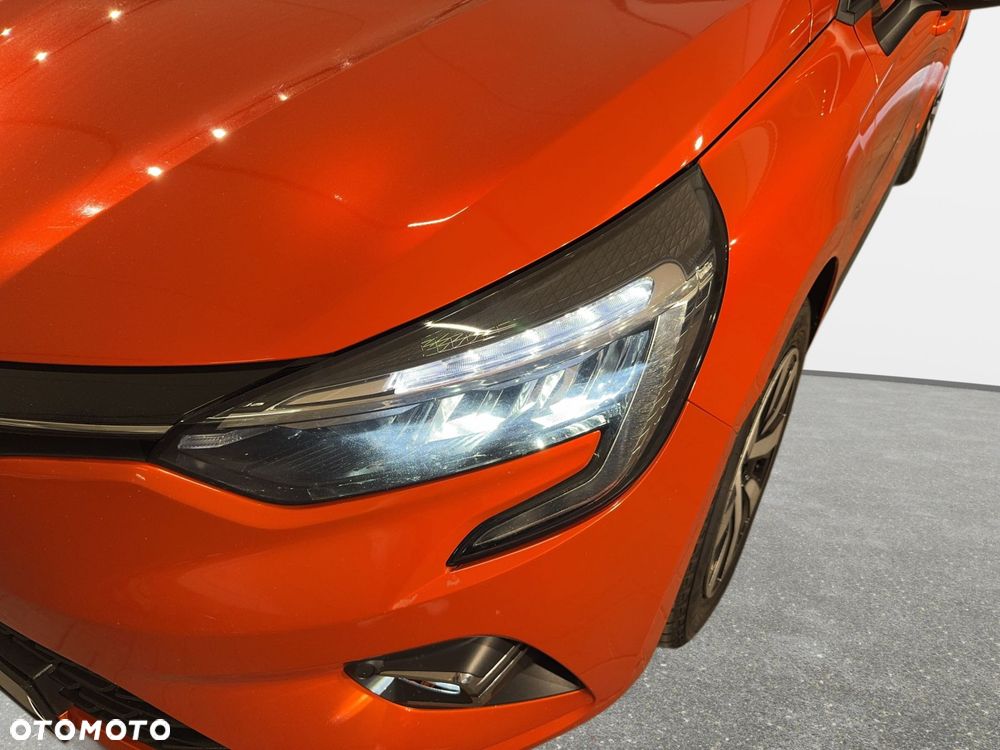 Renault Clio - 10