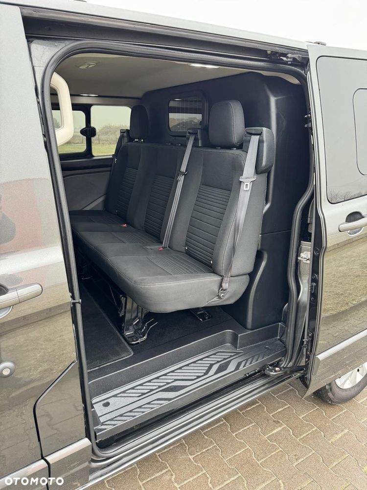 Ford Transit Custom - 13