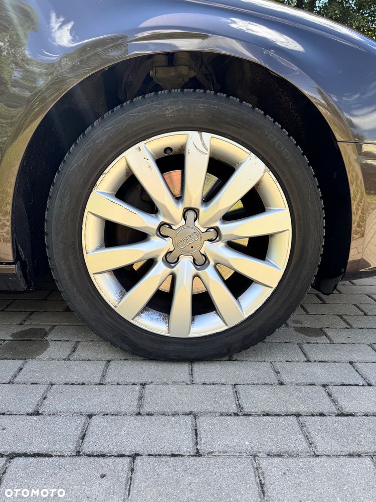 Audi A4 Limousine - 12