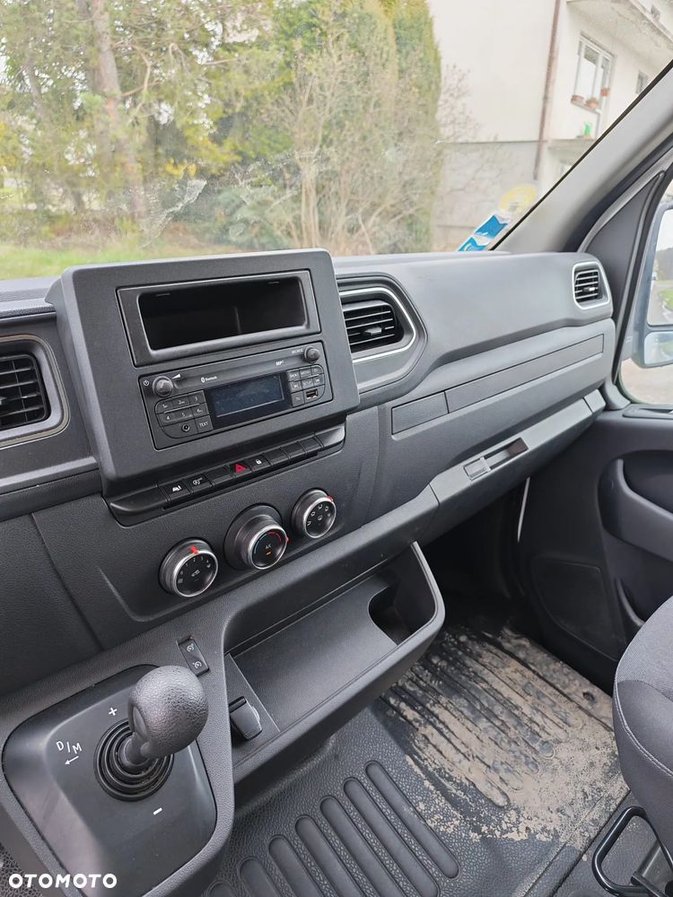 Renault Master - 17