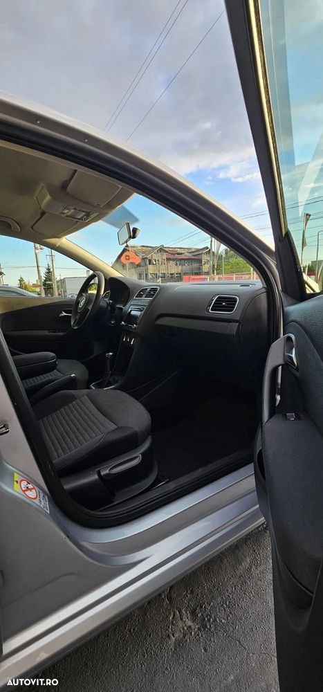 Volkswagen Polo 1.6 TDI Comfortline - 10
