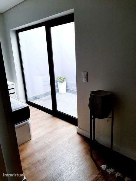 Apartamento T0 mobilado em Vila Nova de Gaia - Grande imagem: 5/8
