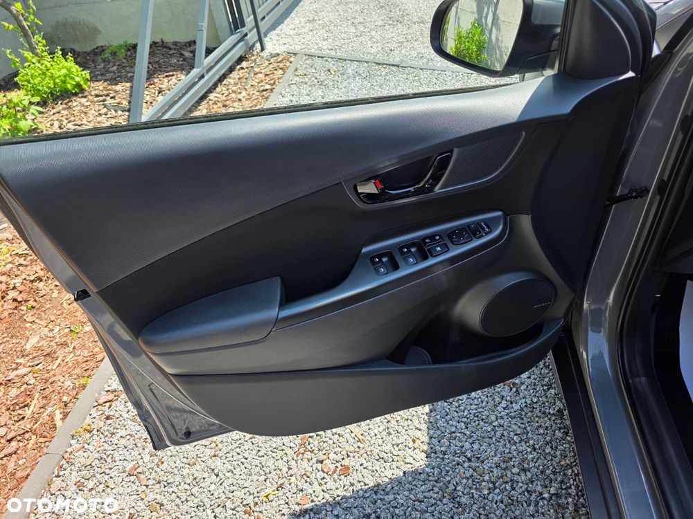 Hyundai Kona - 29