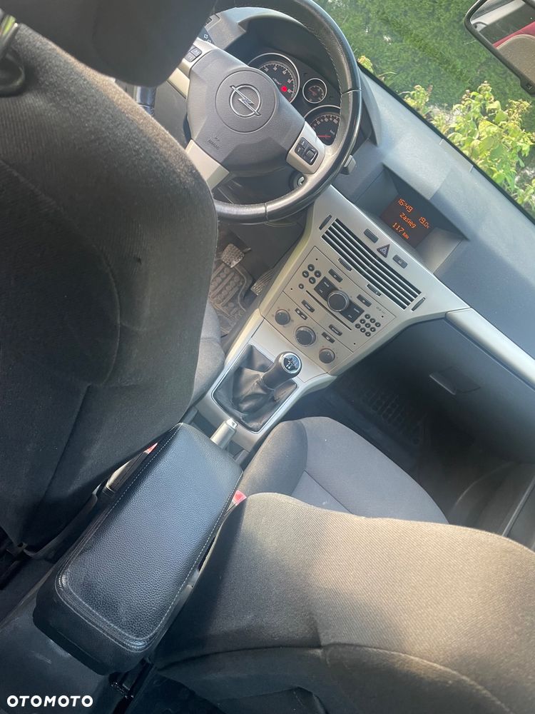 Opel Astra 1.4 - 10