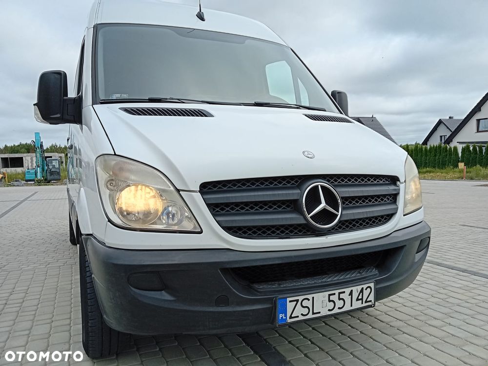 Mercedes-Benz Sprinter - 20