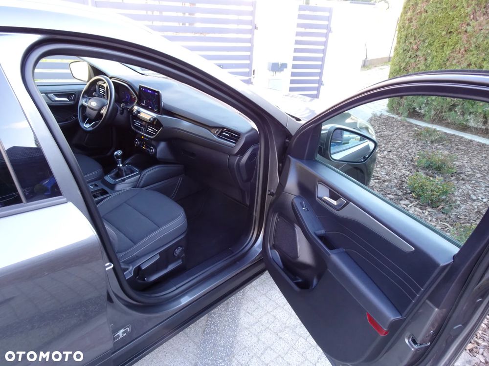 Ford Kuga 1.5 EcoBoost FWD Titanium - 13