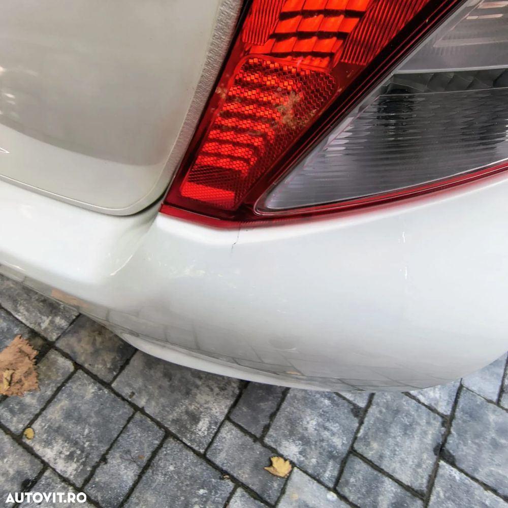 Toyota Yaris 1.3 Dual VVT-i Terra Plus - 13