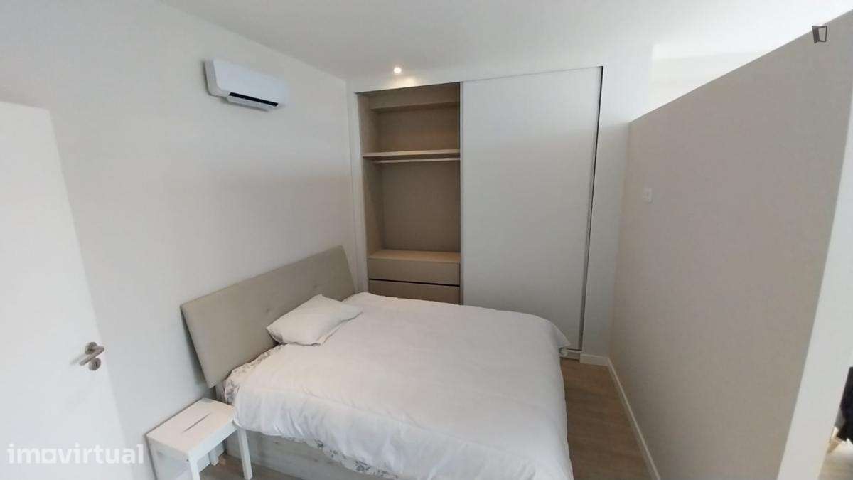 Estúdio - localizado em Matosinhos Porto - Grande imagem: 3/18