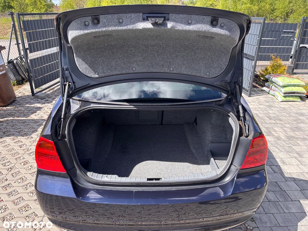 BMW Seria 3 320d DPF - 20