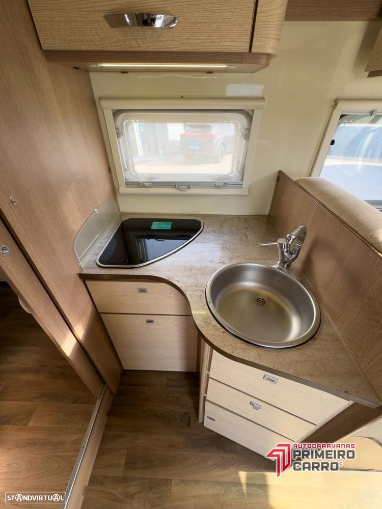 McLouis MC4 Cama central e basculante - 10