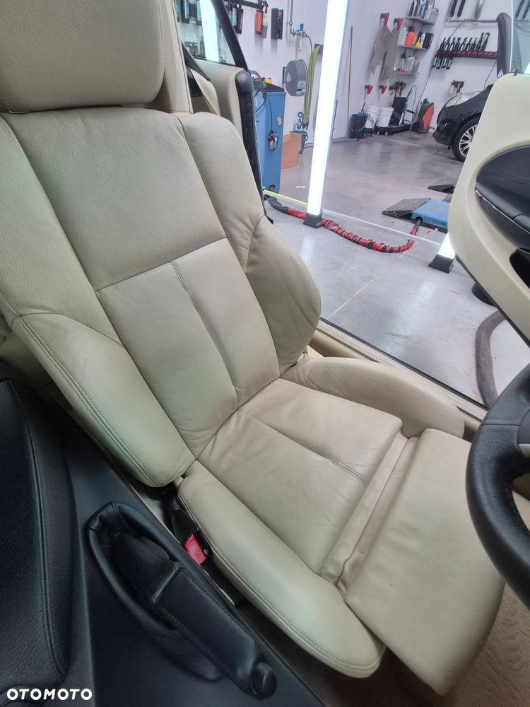 BMW Seria 6 650 i - 13