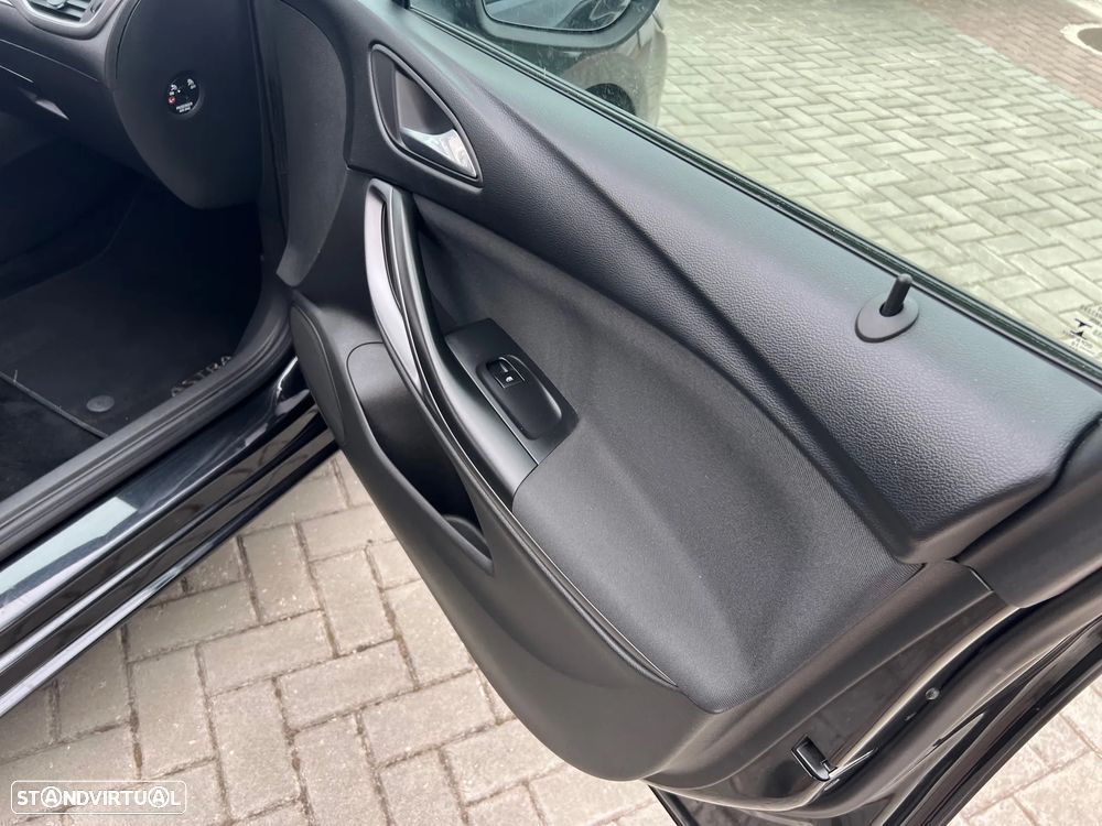 Opel Astra 1.6 CDTI Cosmo S/S J18 - 22