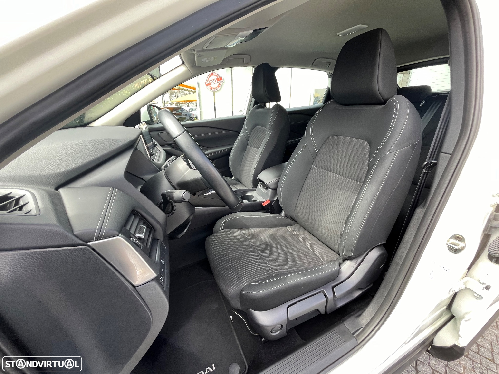 Nissan Qashqai 1.3 DIG-T N-Connecta LED - 23