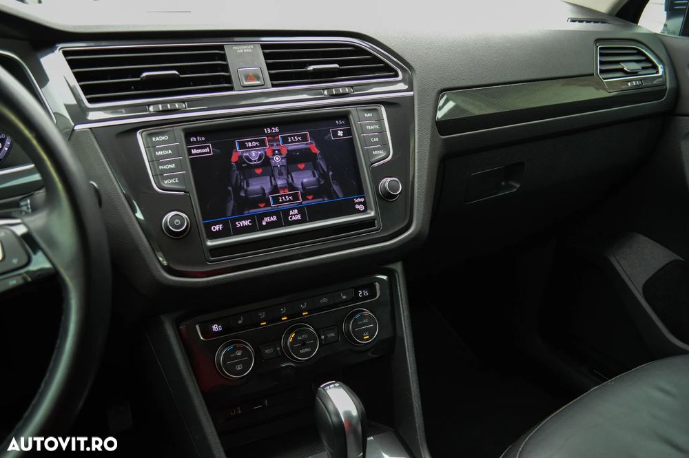 Volkswagen Tiguan 2.0 TDI SCR 4MOTION (BlueMotion Techn.) DSG Highline - 34