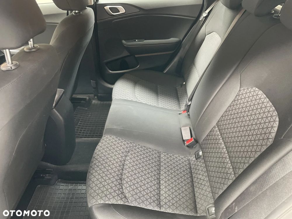 Kia Ceed 1.0 T-GDI S - 17