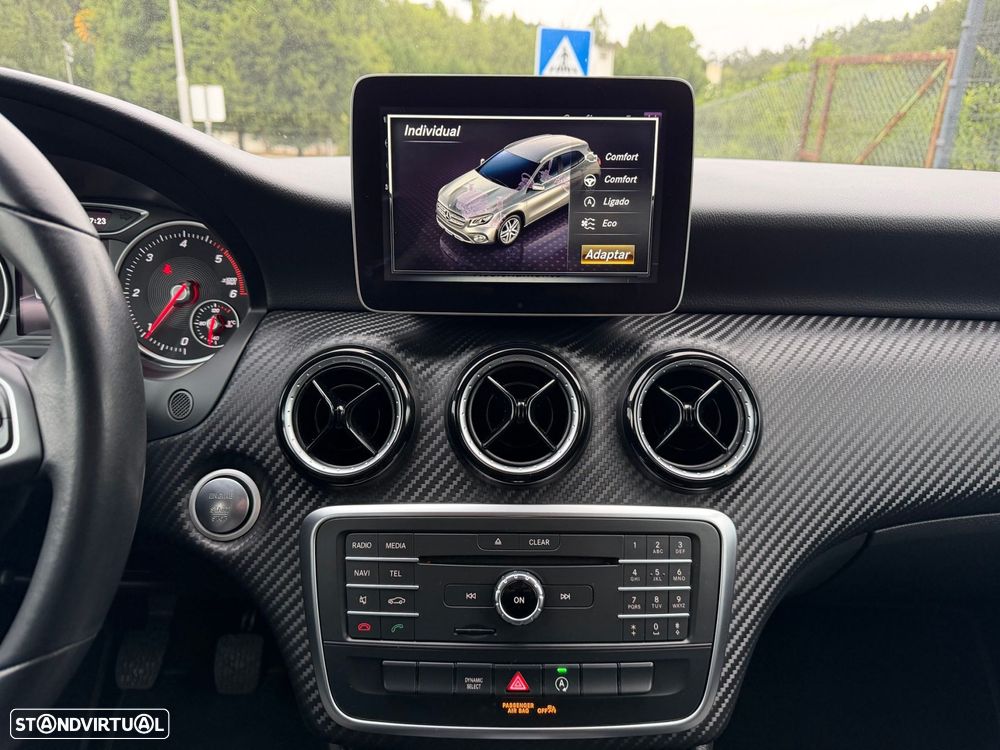 Mercedes-Benz GLA 180 d Style - 31