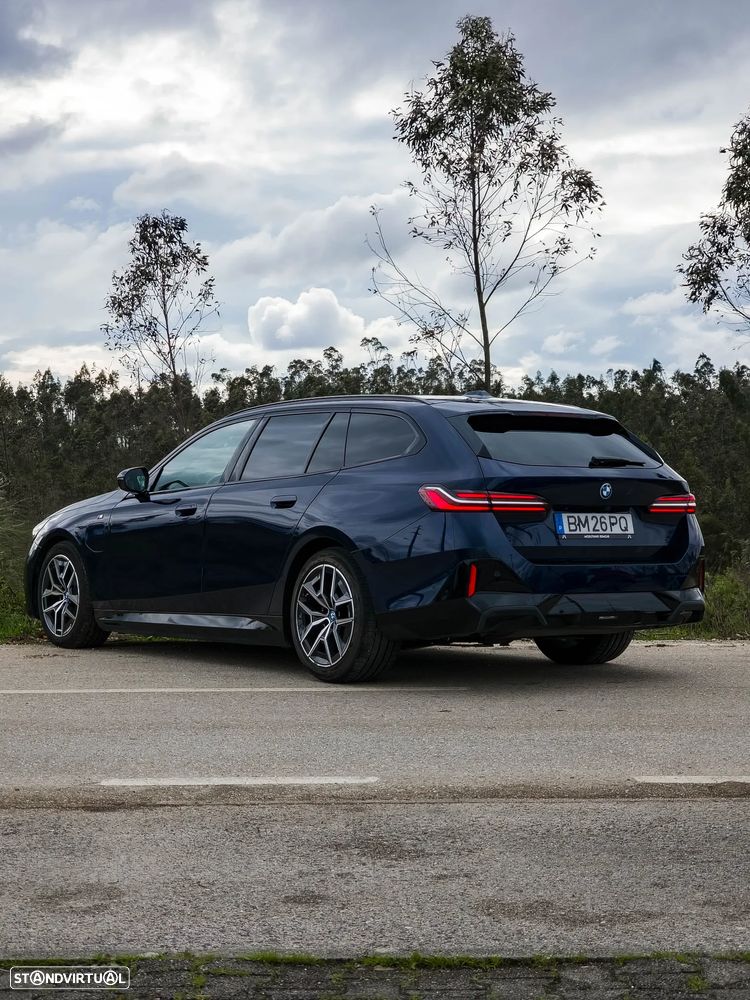 BMW 530 e Pack Desportivo M - 2