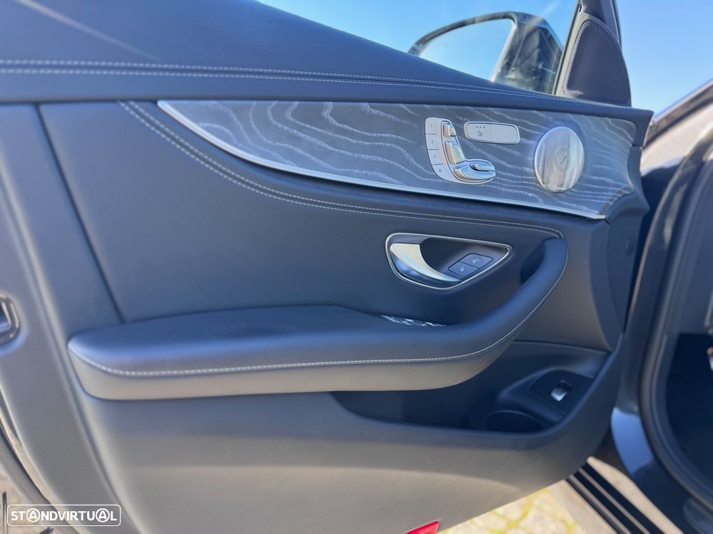 Mercedes-Benz E 300 de 9G-TRONIC AMG Line - 3