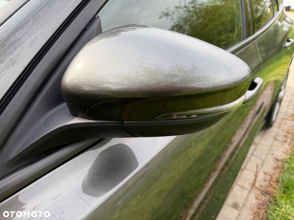 Ford Focus 1.5 EcoBlue Start-Stopp-System ST-LINE - 28