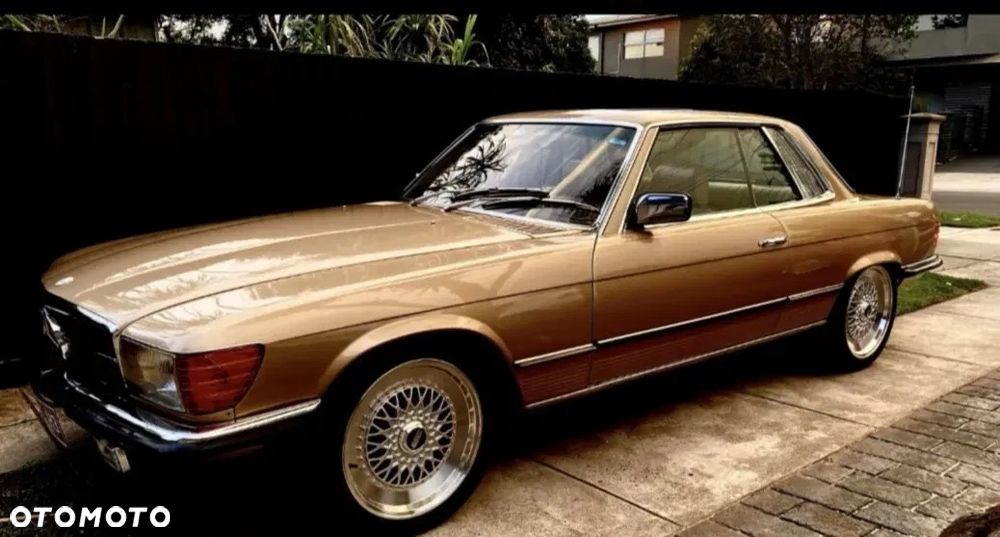 Mercedes-Benz SLC - 24