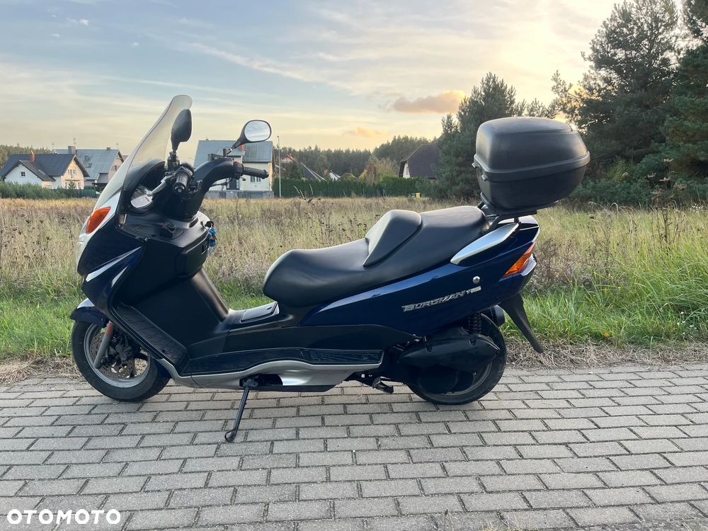Suzuki Burgman - 6