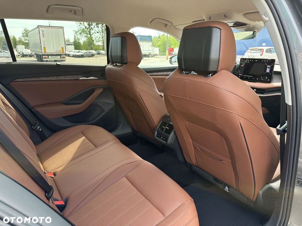 Skoda Superb - 21