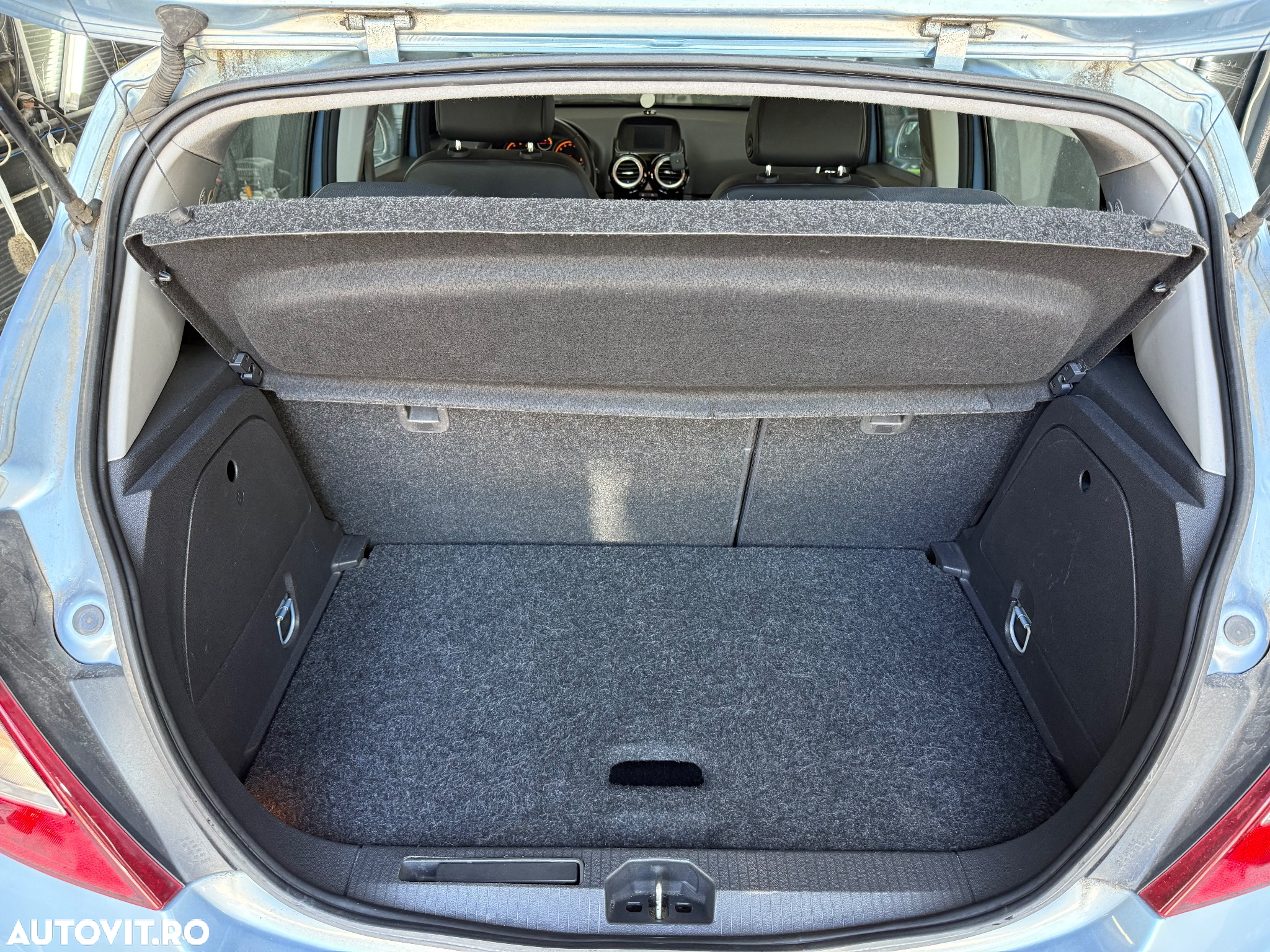 Opel Corsa Combo 1.4 Twinport - 19