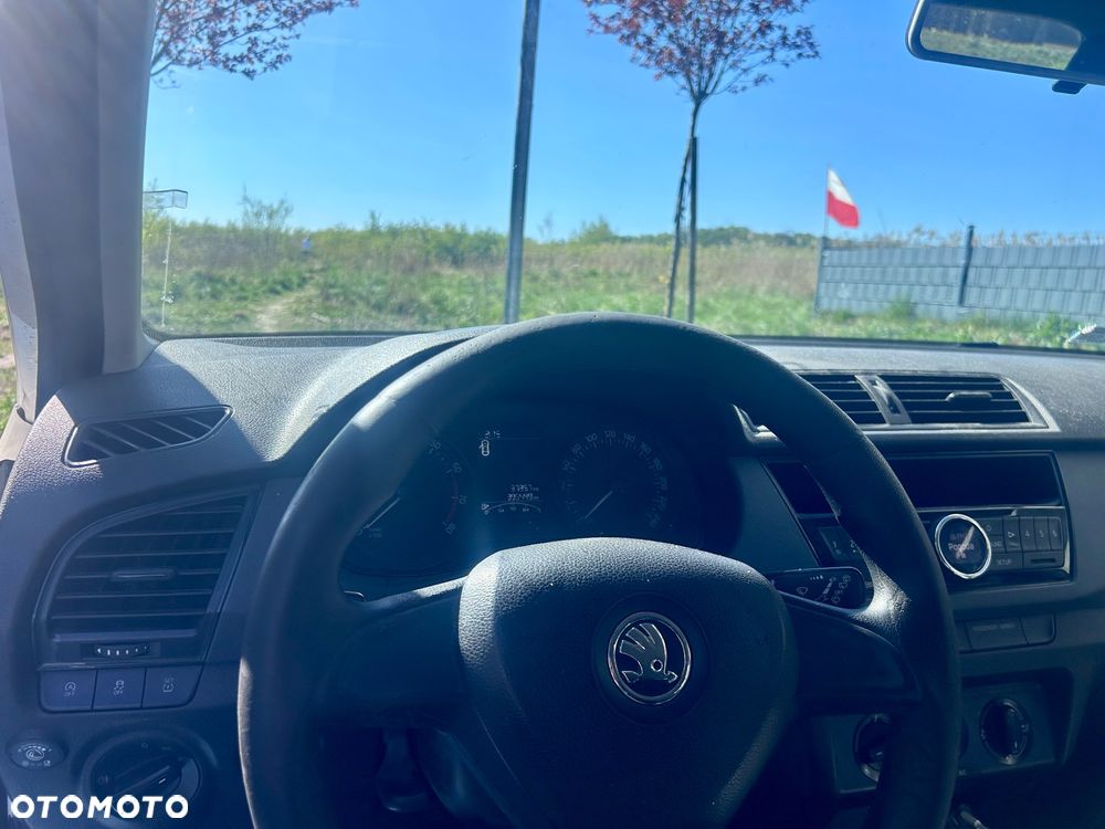 Skoda Fabia 1.0 Active - 5