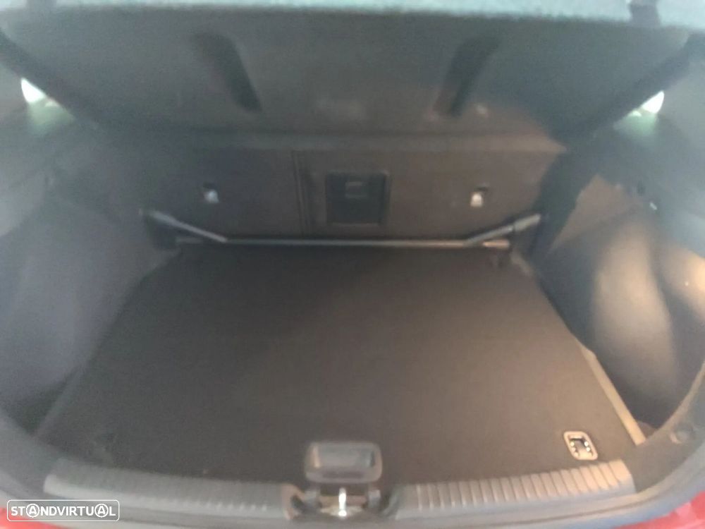 Hyundai i30 N 2.0 T-GDi Pack Performance 8DCT - 39