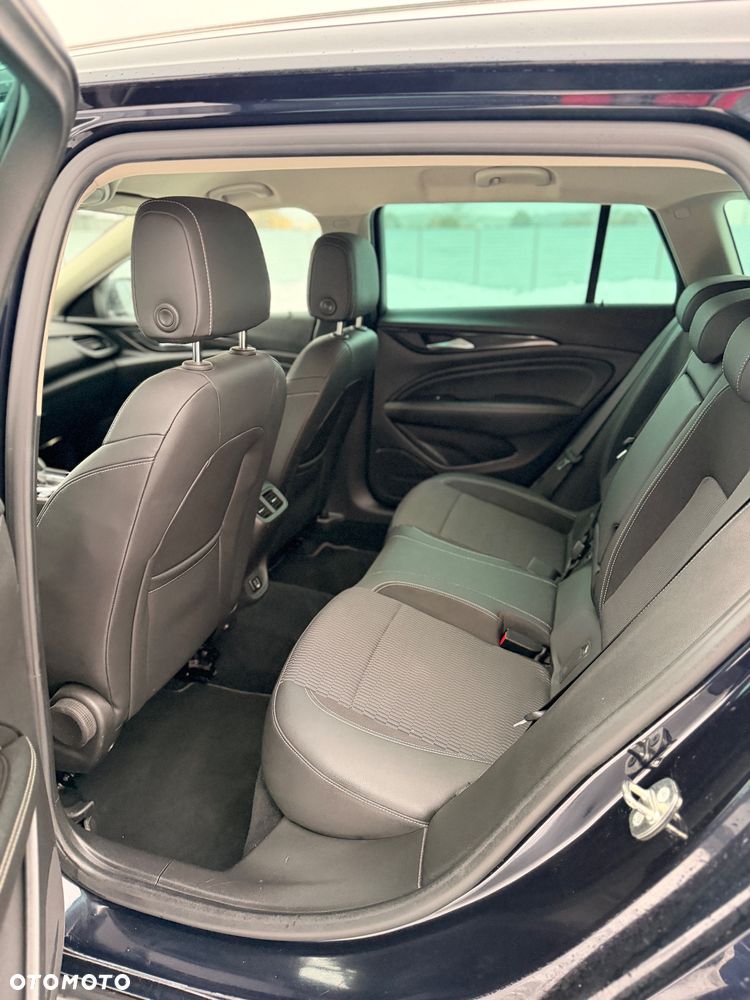 Opel Insignia 2.0 CDTI Executive - 27