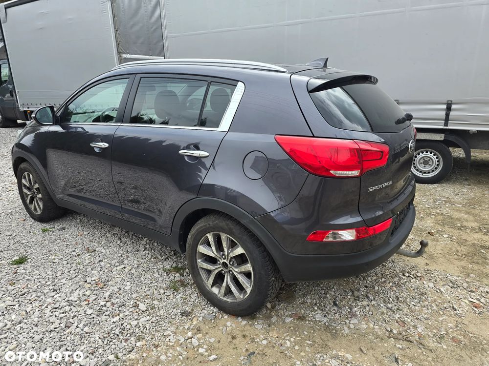 Kia Sportage 1.7 CRDI Business Line L 2WD - 8