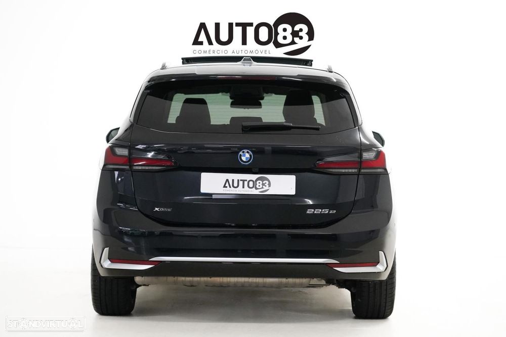BMW 225xe Active Tourer e xDrive - 4
