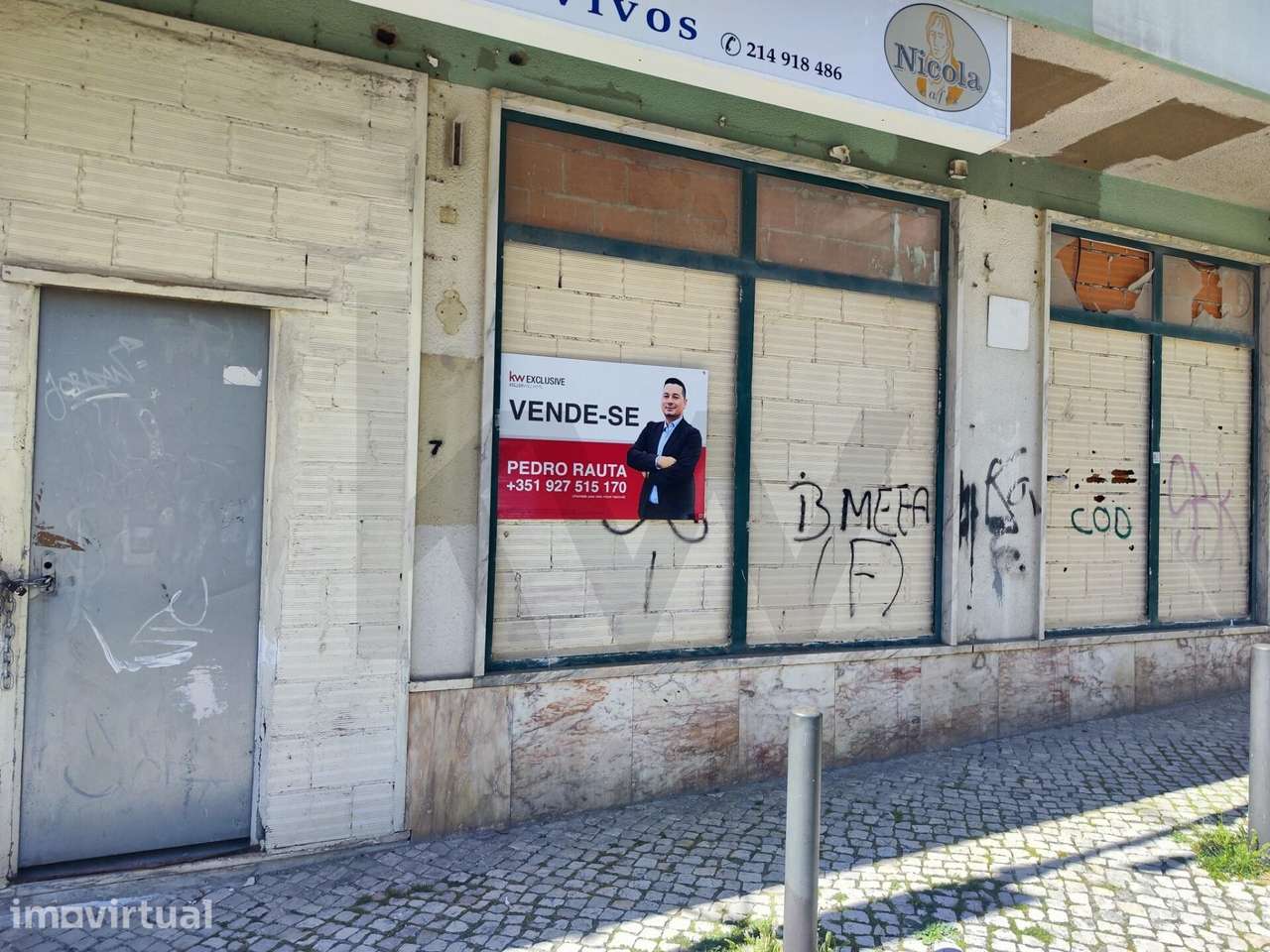 Loja com 137m2 no Casal de São Brás – Amadora | Com saída de fumos - Grande imagem: 3/17