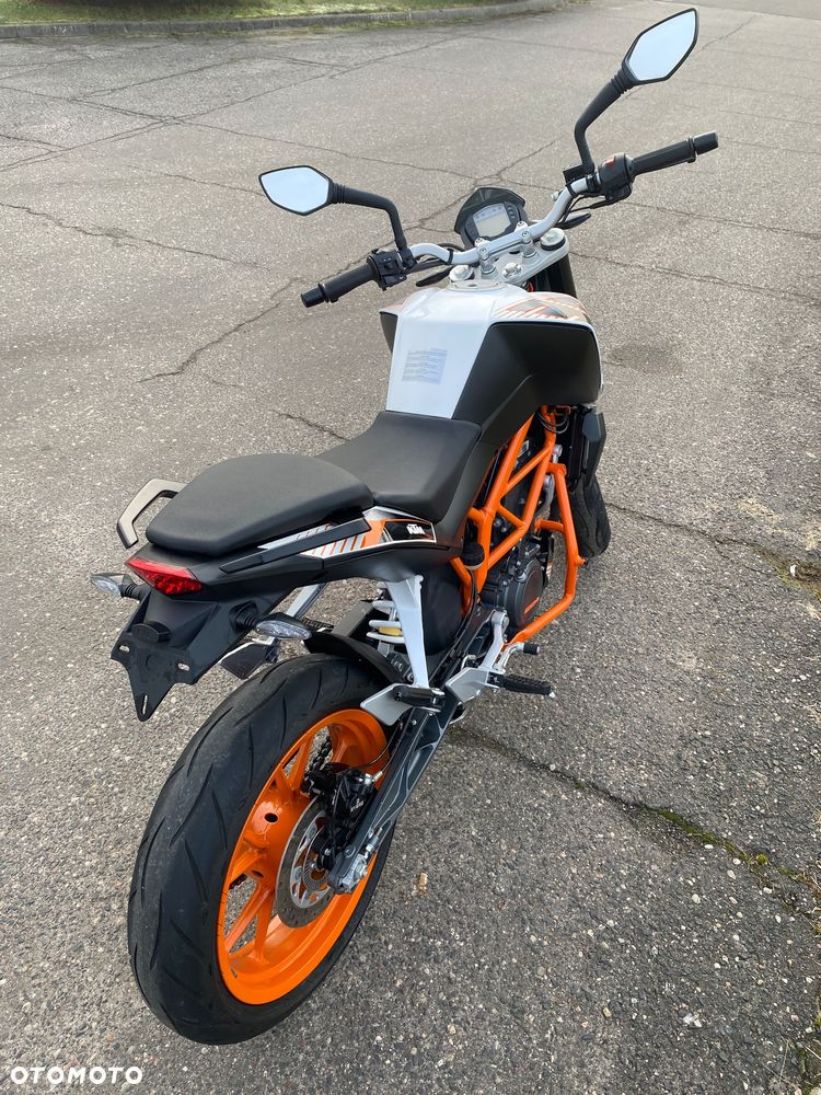 KTM Duke - 3