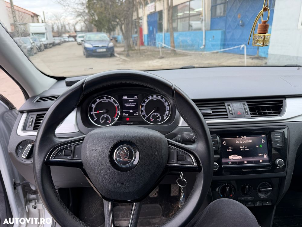 Skoda RAPID 1.0 TSI Style - 12