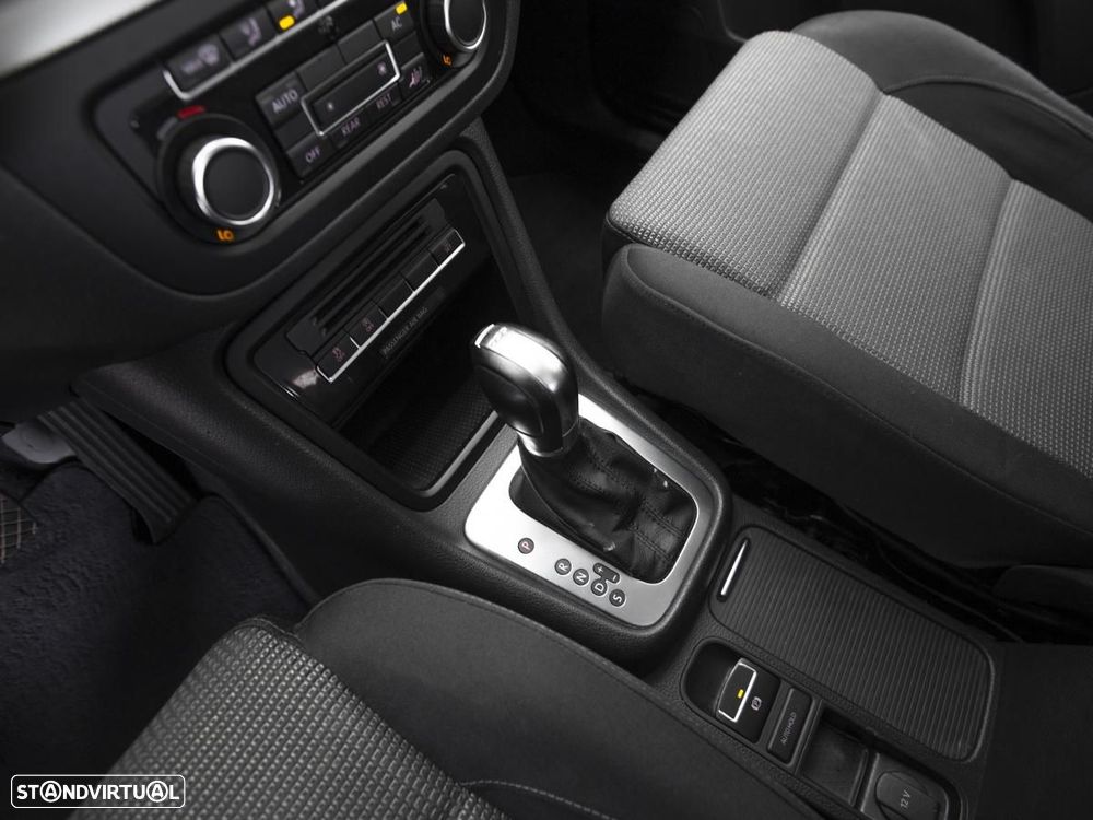 VW Sharan - 14