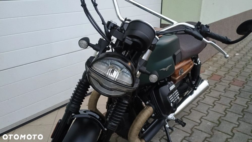 Moto Guzzi V7 - 14