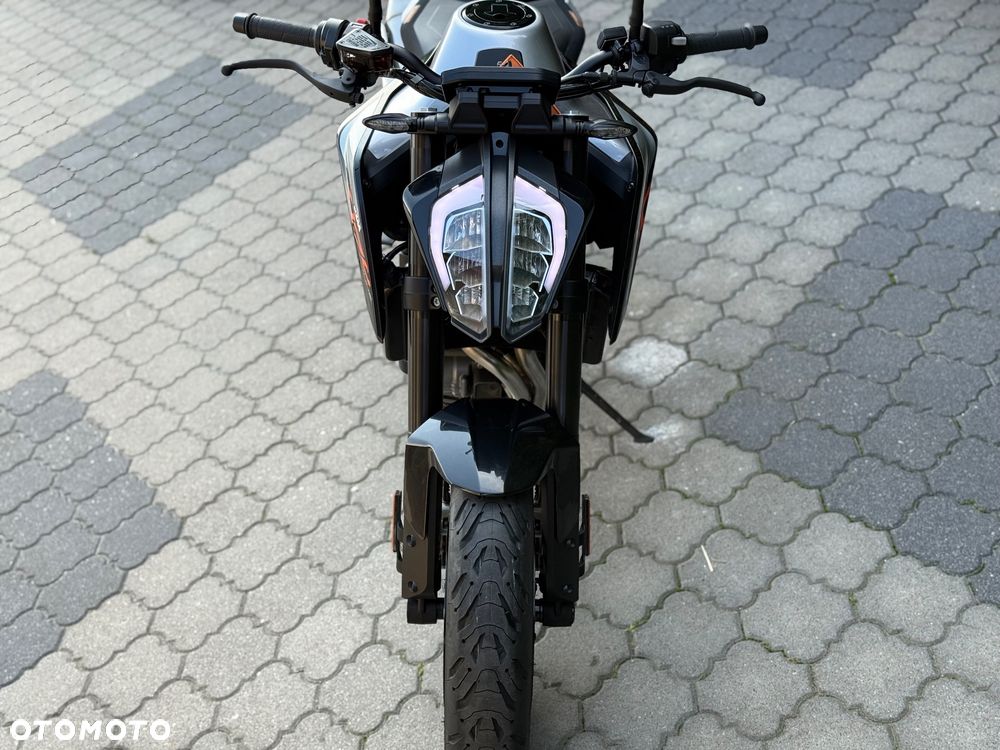 KTM Duke - 24