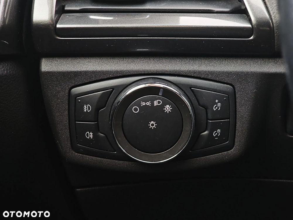 Ford Mondeo 2.0 EcoBlue Titanium - 17